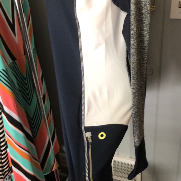 Athleta Navy blue half zip jacket size small - Picture 2 of 7